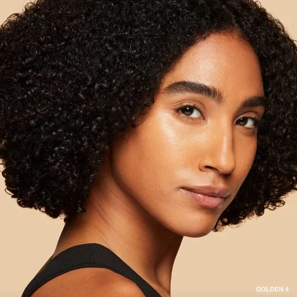 NEW Bobbi Brown Vitamin Enriched Hydrating Skin Tint SPF 15, MINI, GOLDEN 4